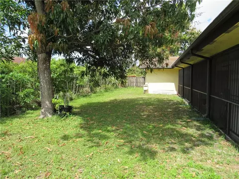 131 E Palm Dr, Margate, FL 33063 photo 21