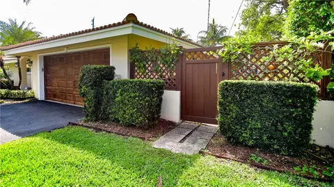 2260 NE 30th St, Lighthouse Point, FL 33064 photo 9