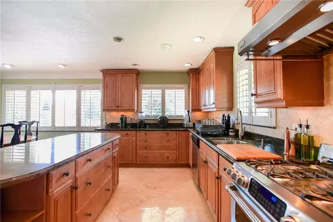 2260 NE 30th St, Lighthouse Point, FL 33064 photo 17