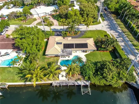 2260 NE 30th St, Lighthouse Point, FL 33064 photo 2