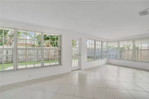 3406 Barton Rd, Pompano Beach, FL 33062 photo 12