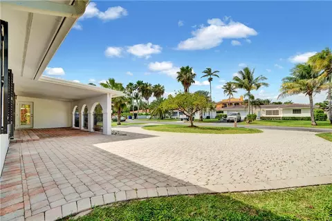 3406 Barton Rd, Pompano Beach, FL 33062 photo 16