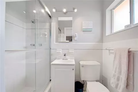 241 SE 3rd St, Pompano Beach, FL 33060 photo 20