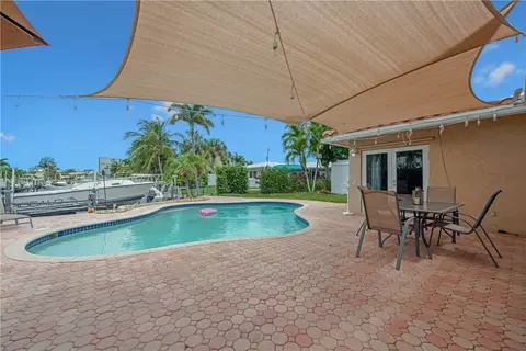 241 SE 3rd St, Pompano Beach, FL 33060 photo 45