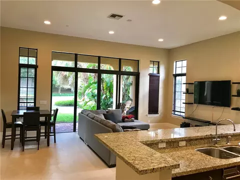 9414 Satinleaf Pl, Parkland, FL 33076 photo 6