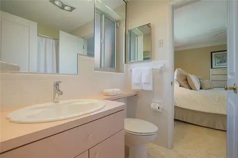 2702 NE 3rd St, Pompano Beach, FL 33062 photo 22