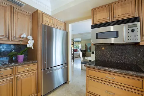 2702 NE 3rd St, Pompano Beach, FL 33062 photo 12