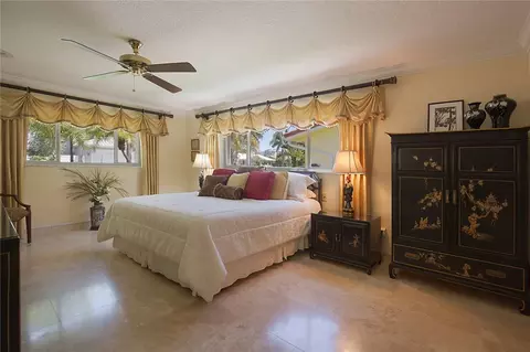 2702 NE 3rd St, Pompano Beach, FL 33062 photo 18