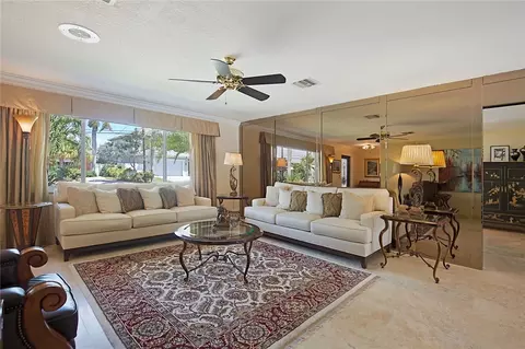2702 NE 3rd St, Pompano Beach, FL 33062 photo 5