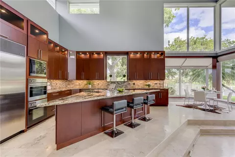 3360 Bridle Path Ln, Weston, FL 33331 photo 5
