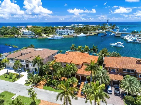 2742 NE 24th St, Lighthouse Point, FL 33064 photo 1