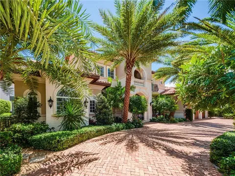 2742 NE 24th St, Lighthouse Point, FL 33064 photo 4