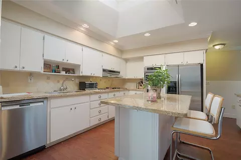 2321 NE 45th St, Lighthouse Point, FL 33064 photo 9