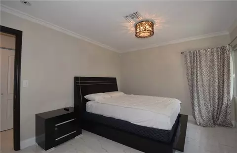 2761 NE 3rd St, Pompano Beach, FL 33062 photo 23