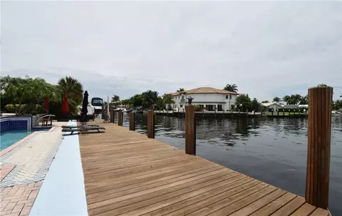 2761 NE 3rd St, Pompano Beach, FL 33062 photo 32