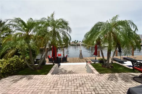 2761 NE 3rd St, Pompano Beach, FL 33062 photo 37