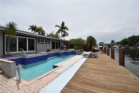 2761 NE 3rd St, Pompano Beach, FL 33062 photo 44