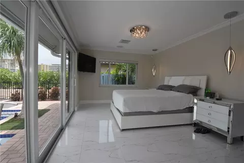 2761 NE 3rd St, Pompano Beach, FL 33062 photo 19