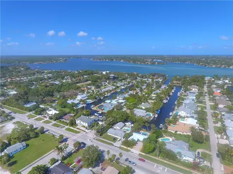 355 Center St, Jupiter, FL 33458 photo 6