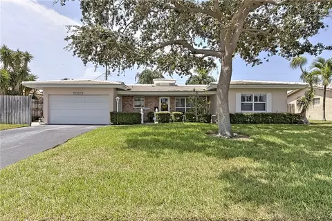 2265 NE 37th Ct, Lighthouse Point, FL 33064 photo 1