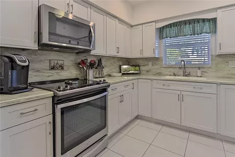 2265 NE 37th Ct, Lighthouse Point, FL 33064 photo 7