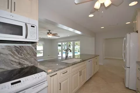 5010 NE 23rd Ave, Lighthouse Point, FL 33064 photo 25