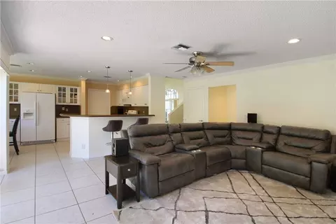 8564 NW 57th Dr, Coral Springs, FL 33067 photo 9