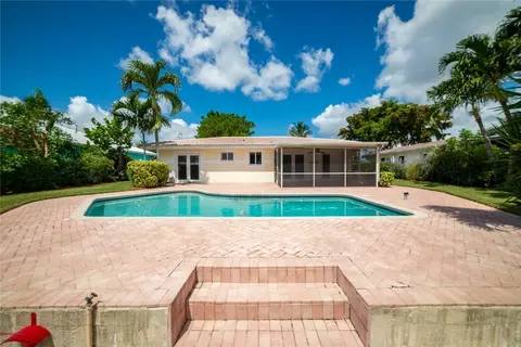 268 SE 3rd Ter, Pompano Beach, FL 33060 photo 8