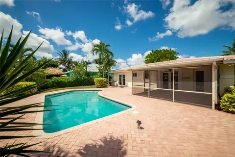 268 SE 3rd Ter, Pompano Beach, FL 33060 photo 7
