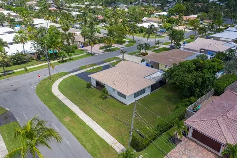 140 SE 3rd St, Pompano Beach, FL 33060 photo 34