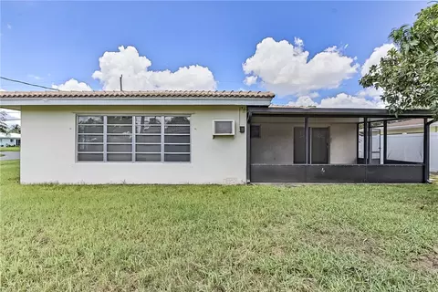 140 SE 3rd St, Pompano Beach, FL 33060 photo 32