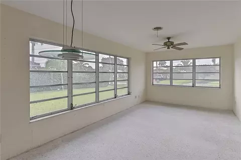 140 SE 3rd St, Pompano Beach, FL 33060 photo 17