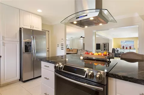 2150 NE 34th Ct, Lighthouse Point, FL 33064 photo 12