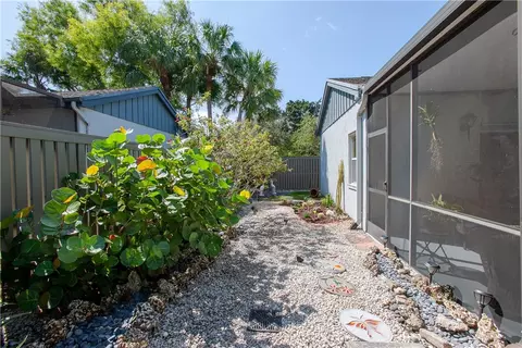 6566 Windsor Dr, Parkland, FL 33067 photo 18