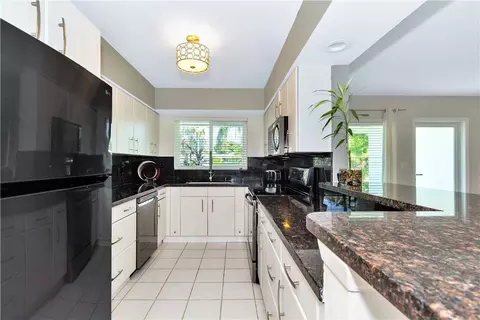 1500 SE 3rd St, Pompano Beach, FL 33060 photo 17