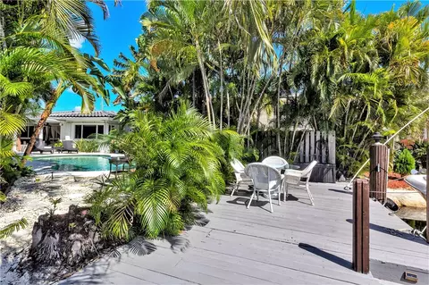 1500 SE 3rd St, Pompano Beach, FL 33060 photo 4