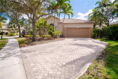 5803 NW 125th Ter, Coral Springs, FL 33076 photo 2