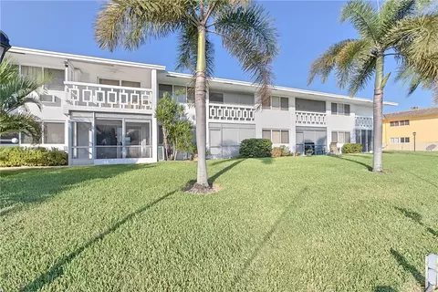 800 Pine Dr #6, Pompano Beach, FL 33060 photo 33