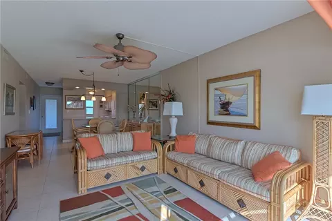 800 Pine Dr #6, Pompano Beach, FL 33060 photo 12