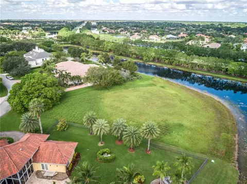 3764 Pine Lake Dr, Weston, FL 33332 photo 4