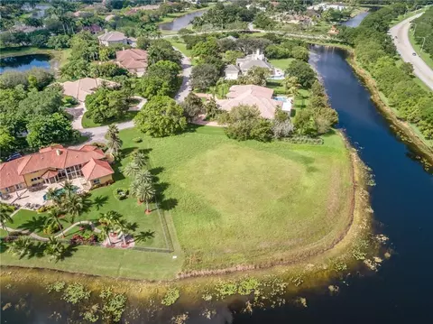 3764 Pine Lake Dr, Weston, FL 33332 photo 5