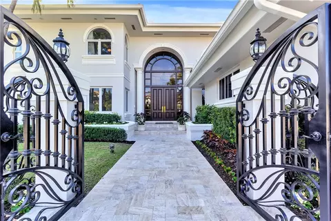 431 E Coconut Palm Rd, Boca Raton, FL 33432 photo 2
