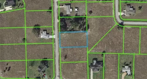 417 Meadow Land Rd, Sebring, FL 33876 photo 1