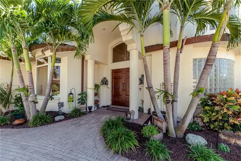 2318 NE 29th St, Lighthouse Point, FL 33064 photo 4