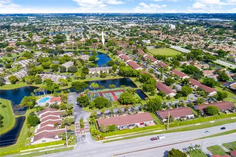 5213 E Lakes Dr, Pompano Beach, FL 33064 photo 27