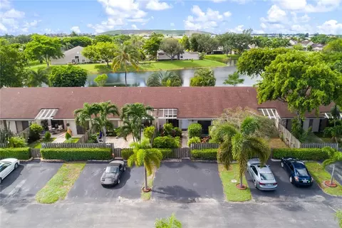 5213 E Lakes Dr, Pompano Beach, FL 33064 photo 21