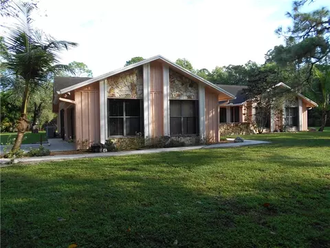 16059 E Cornwall Dr, Loxahatchee, FL 33470 photo 4