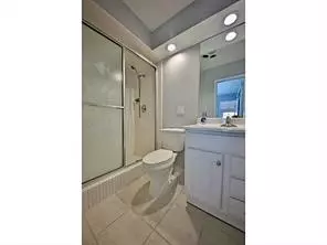 1121 SE 9th Ave, Pompano Beach, FL 33060 photo 8