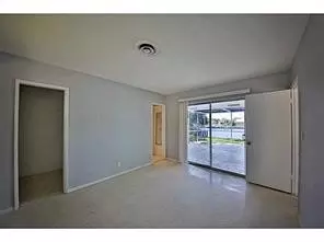 1121 SE 9th Ave, Pompano Beach, FL 33060 photo 9