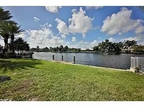 1121 SE 9th Ave, Pompano Beach, FL 33060 photo 17